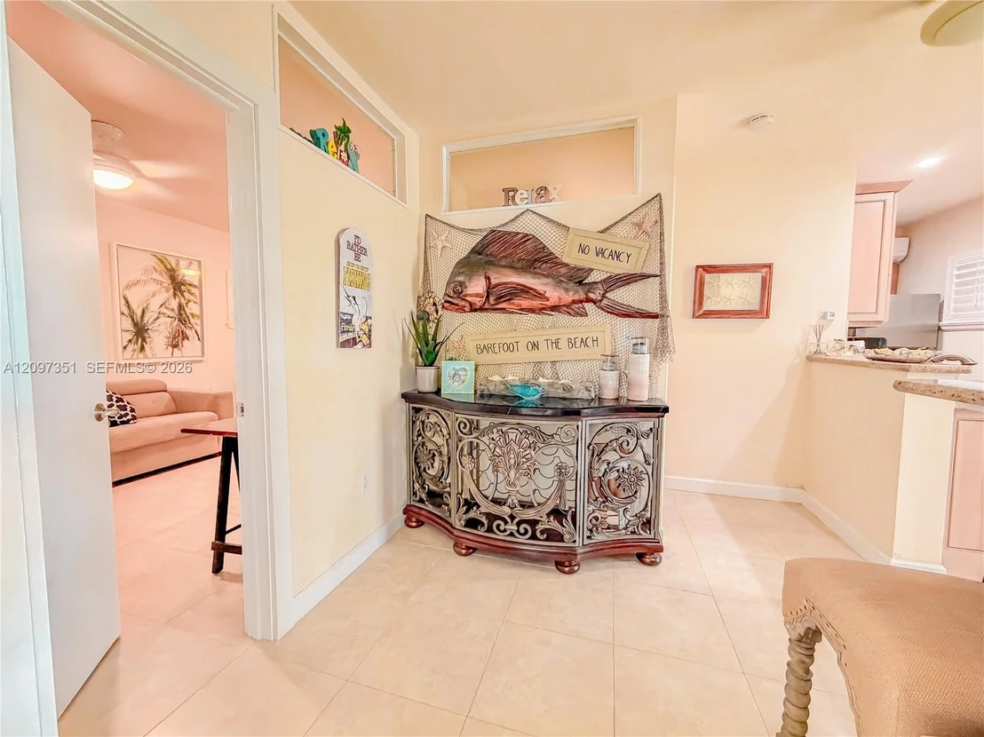 Photo of 149 Harbor Dr