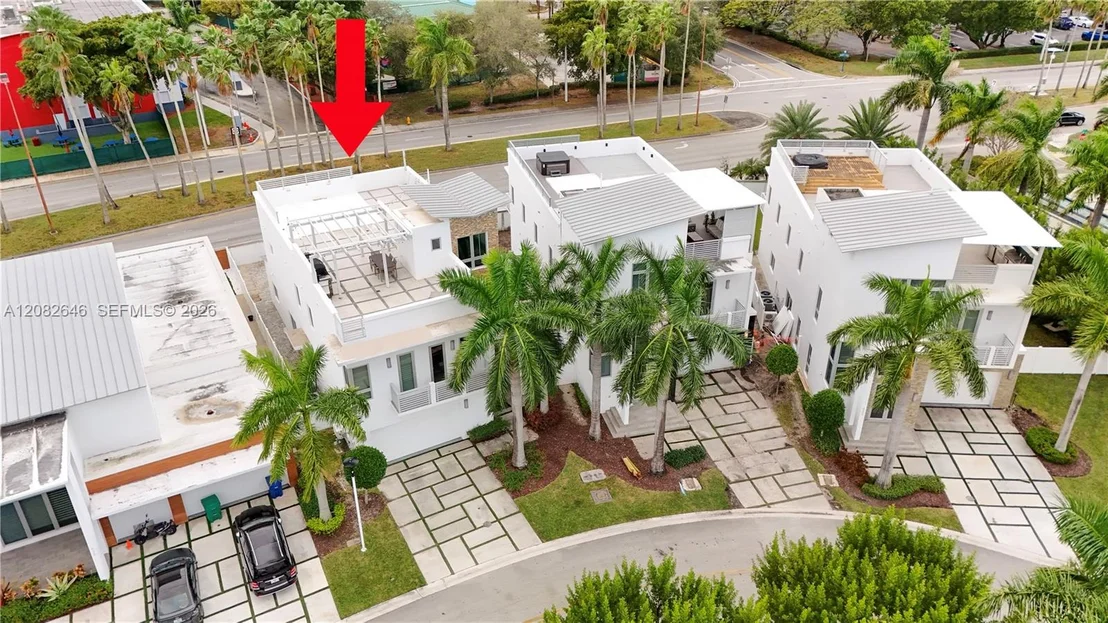 Photo of 8340 NW 33 Terrace
