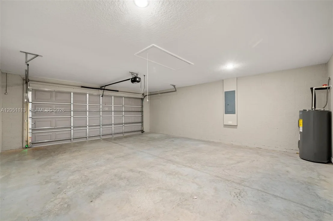 Photo of 5634 Cortez Blvd.