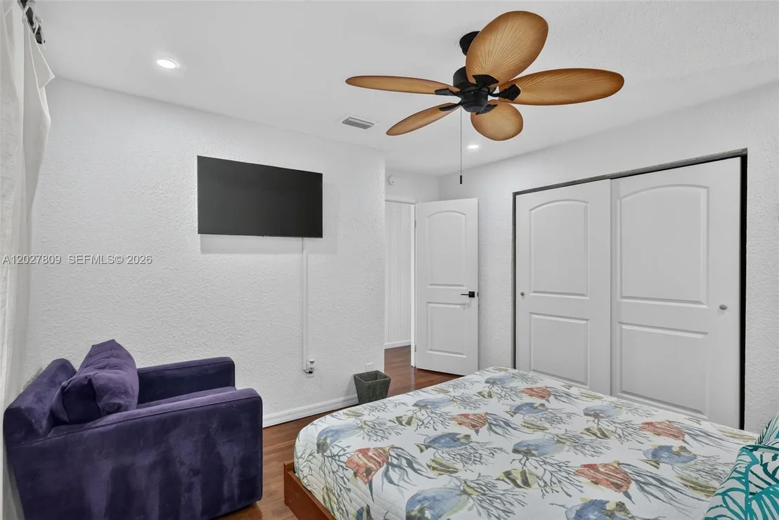 Photo of 1023 SE 7th St