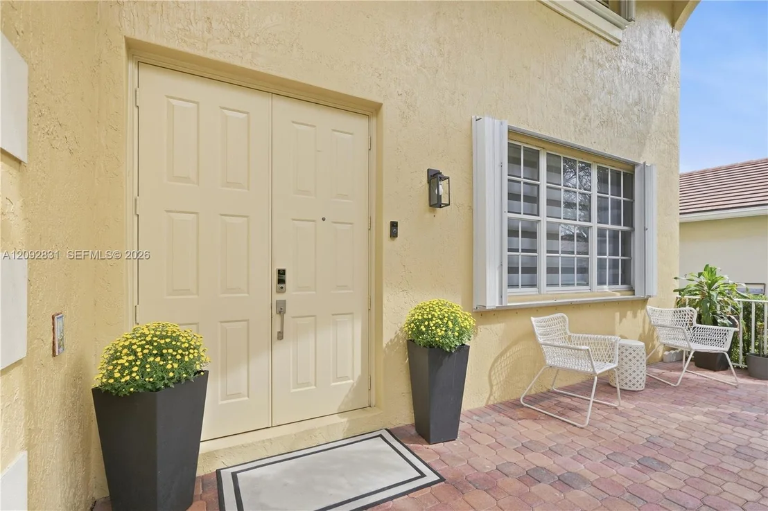 Photo of 1612 Blue Jay Cir