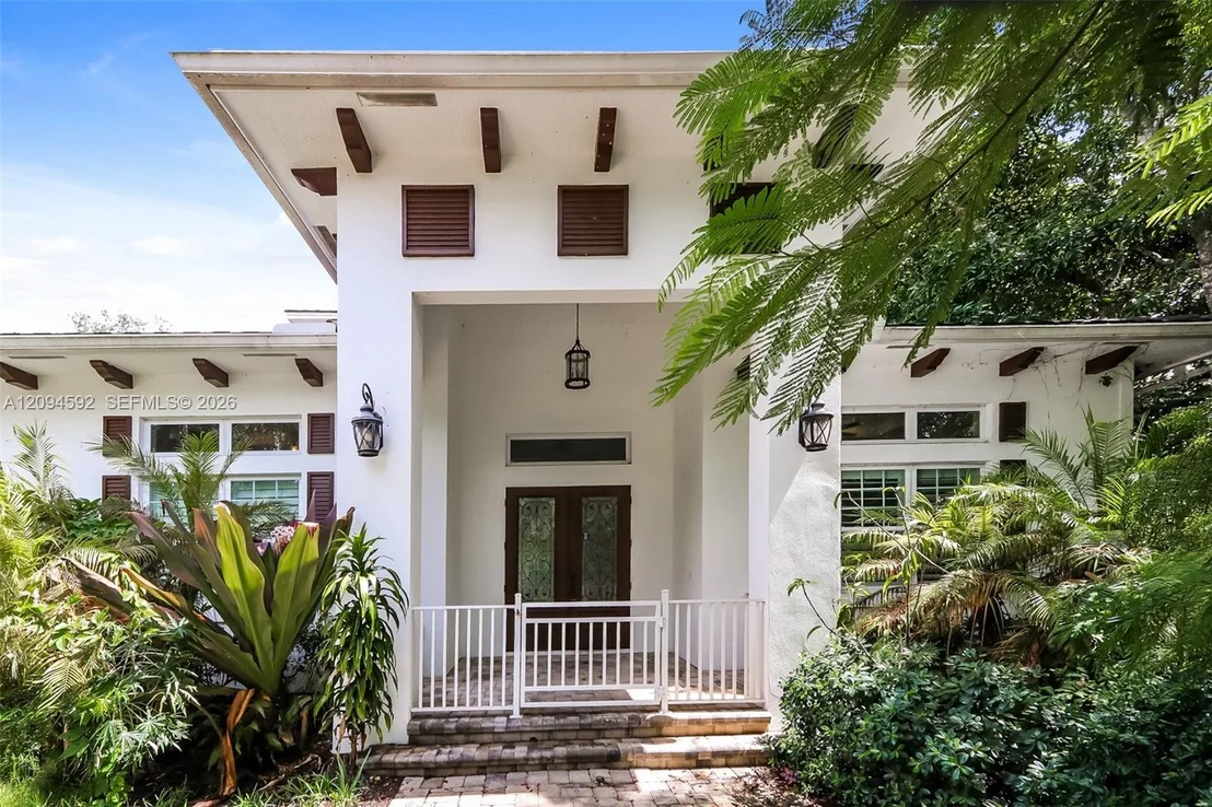 Photo of 5 Summer Ln