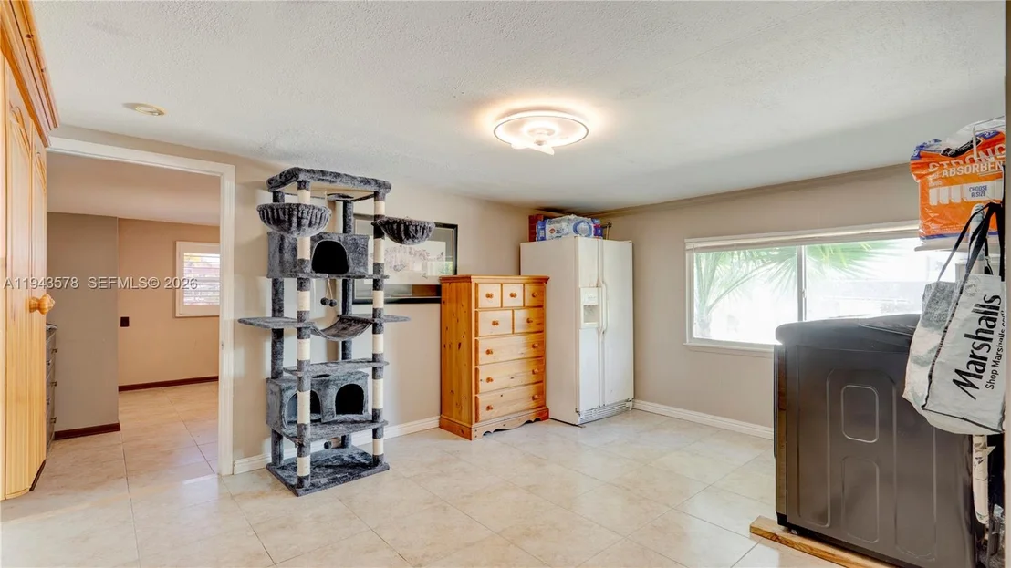 Photo of 150 Azalea St.
