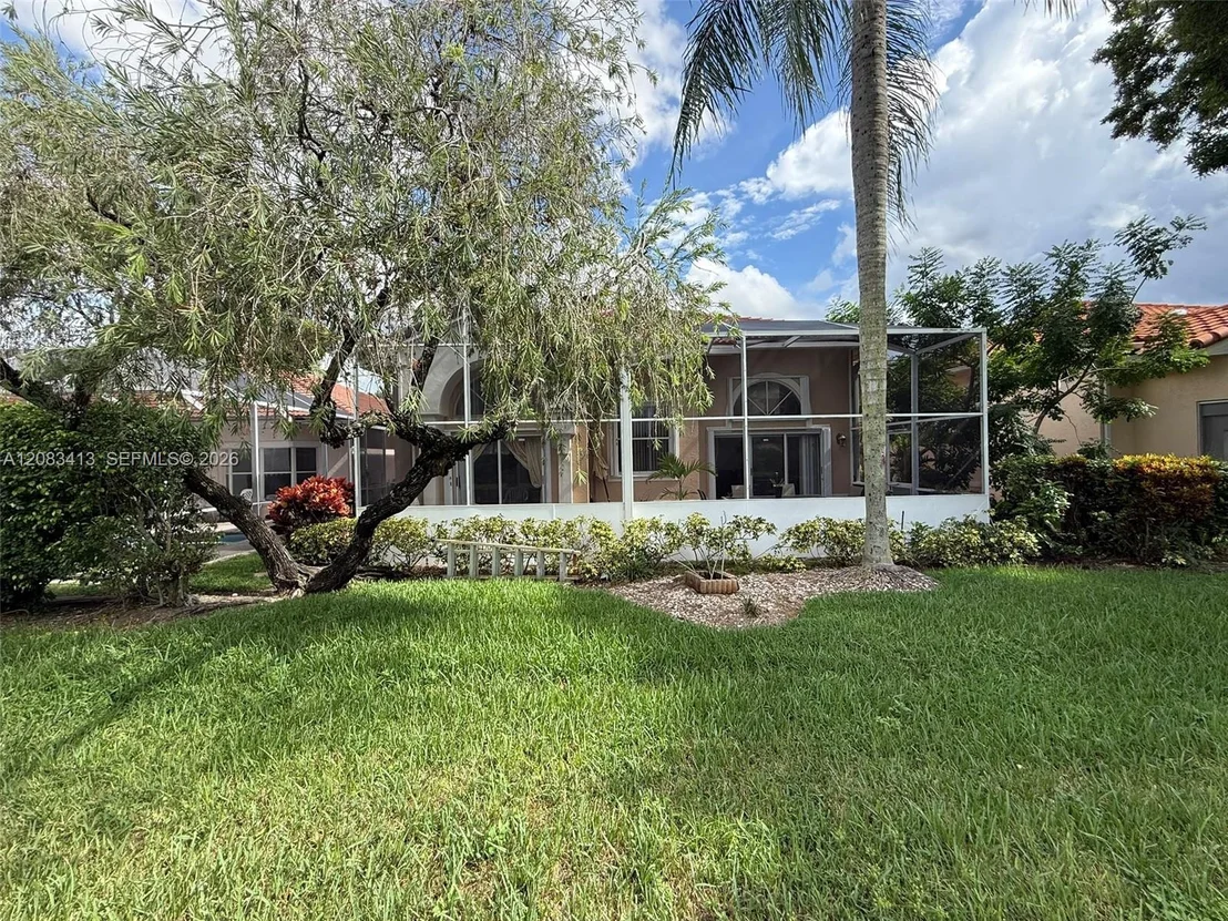Photo of 7705 Highlands Cir