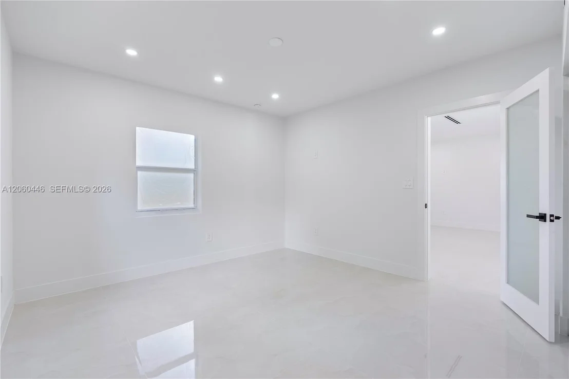 Photo of 35 Allen Rd