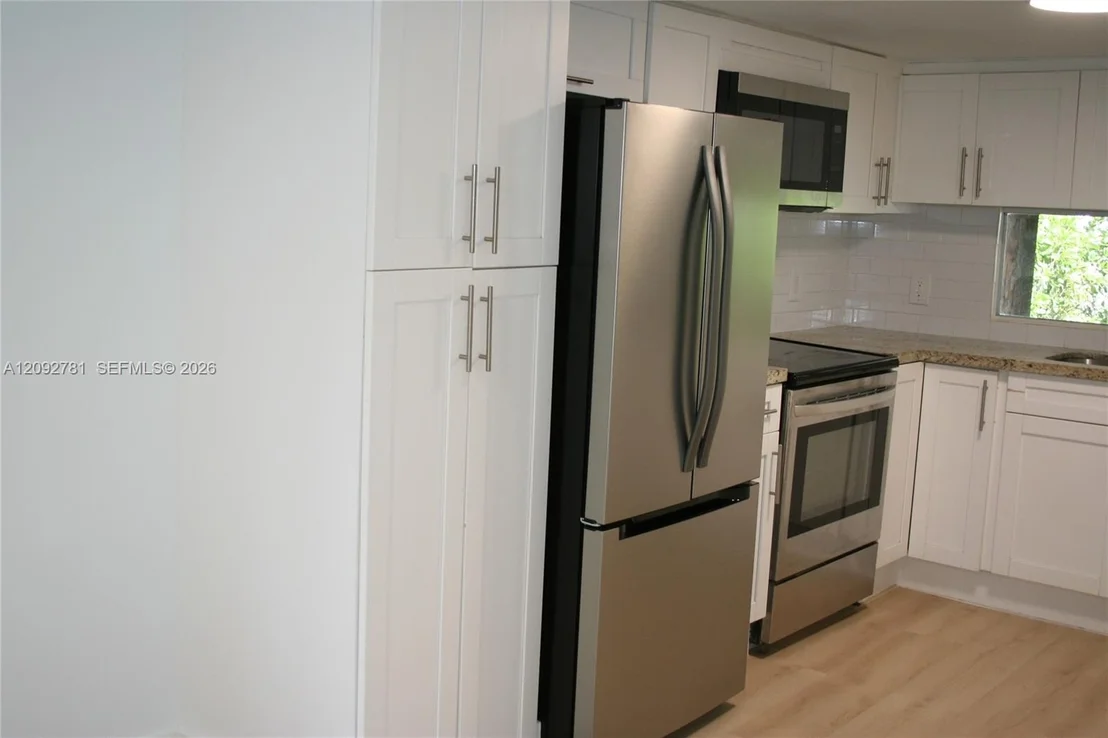 Photo of 181 2nd Ct