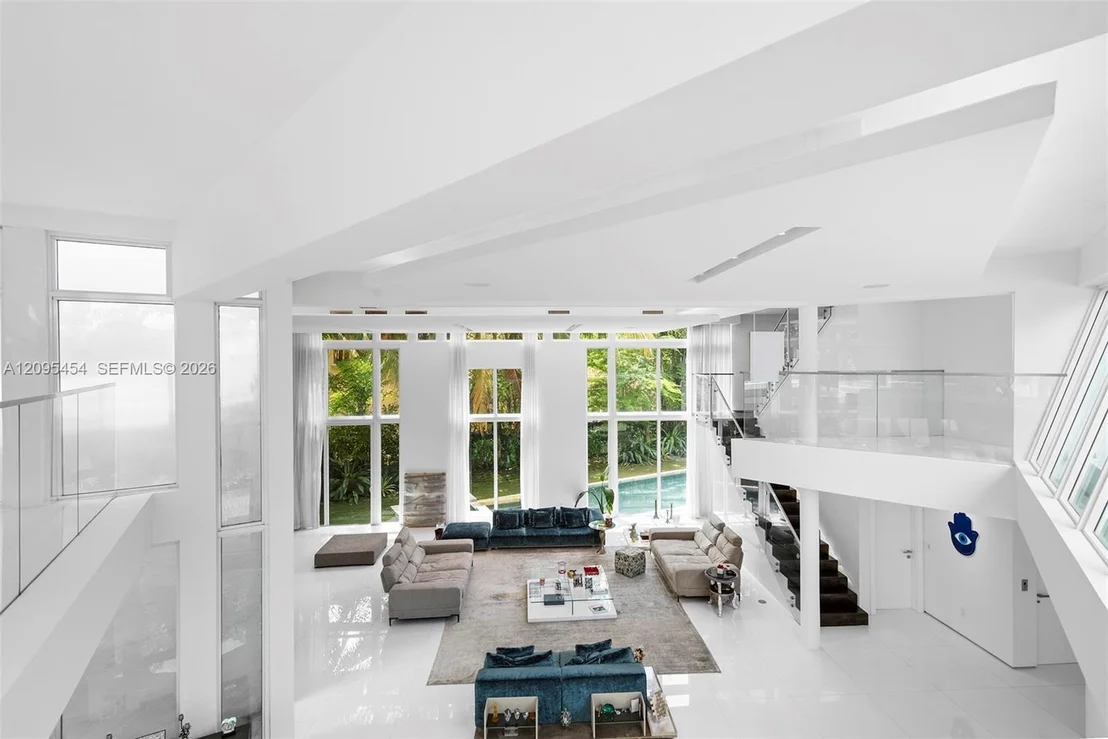 Photo of 480 Ocean Blvd