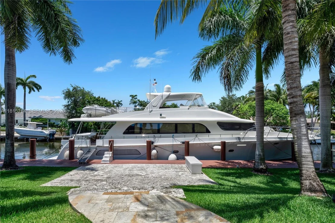 Photo of 435 Marquesa Dr