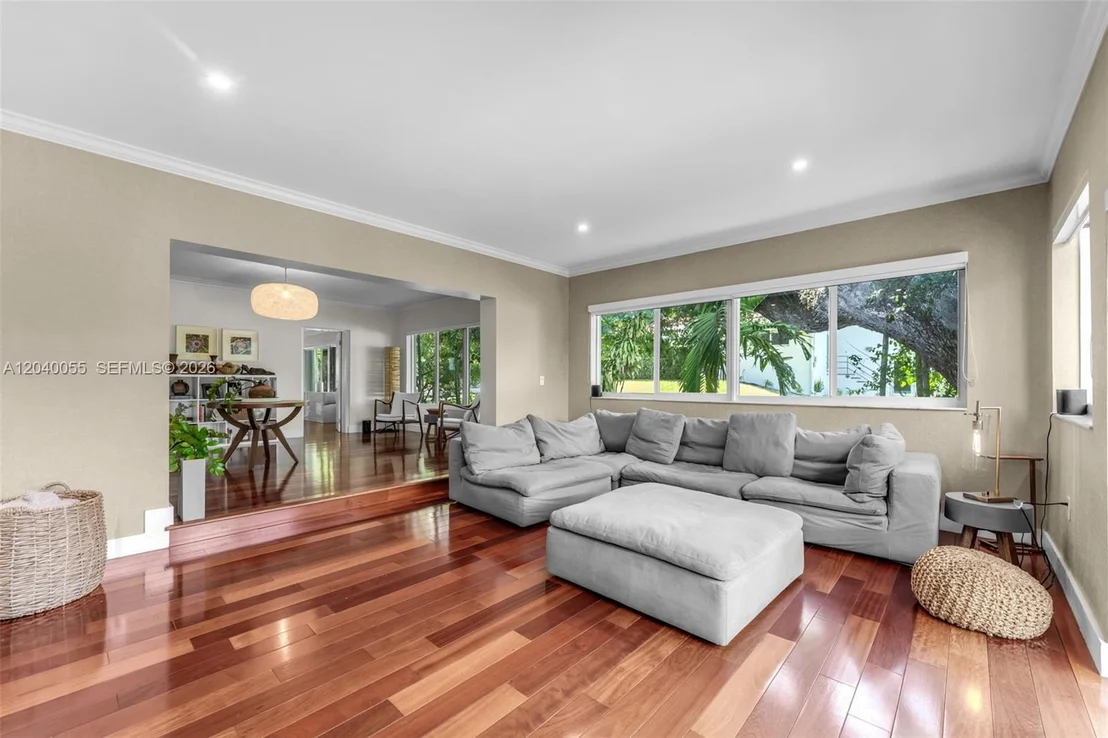 Photo of 8 Pinta Rd