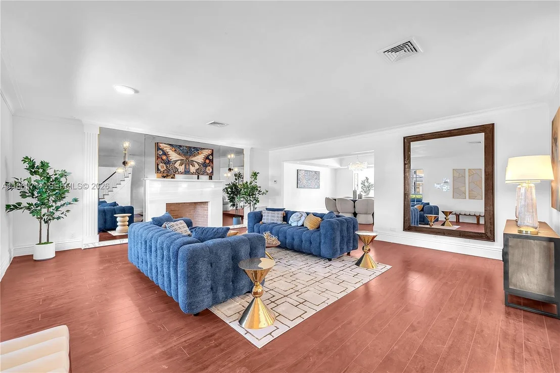 Photo of 4440 NE 23rd Ave