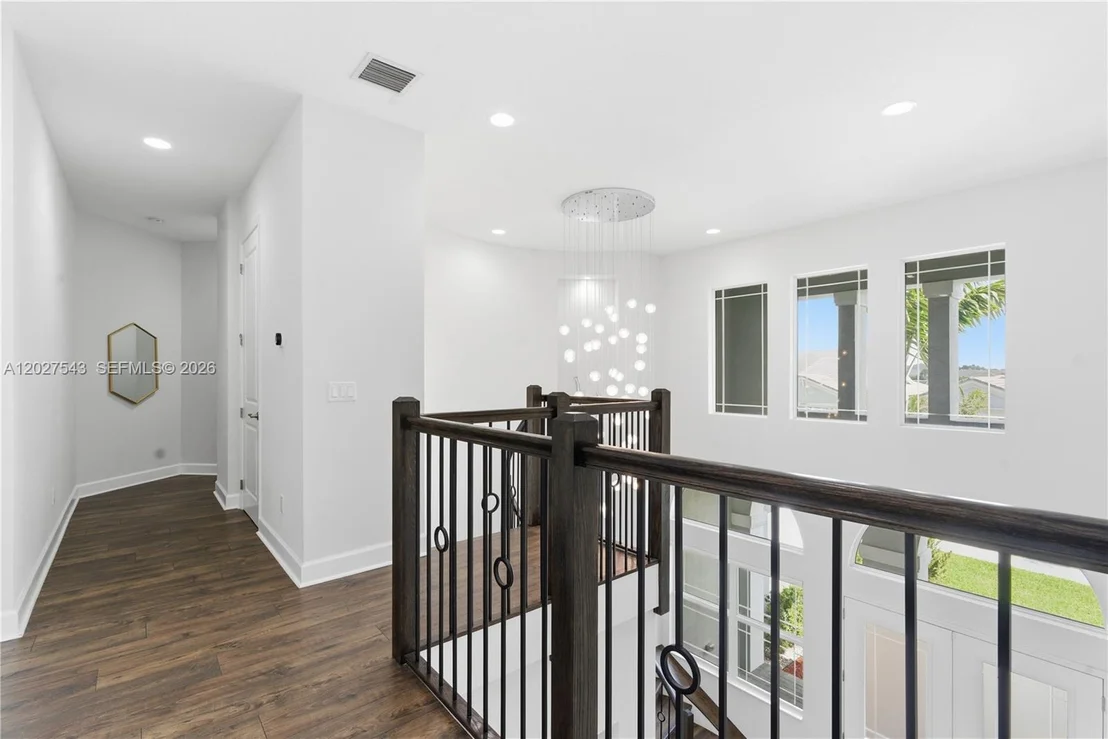 Photo of 15943 Whippoorwill CIR