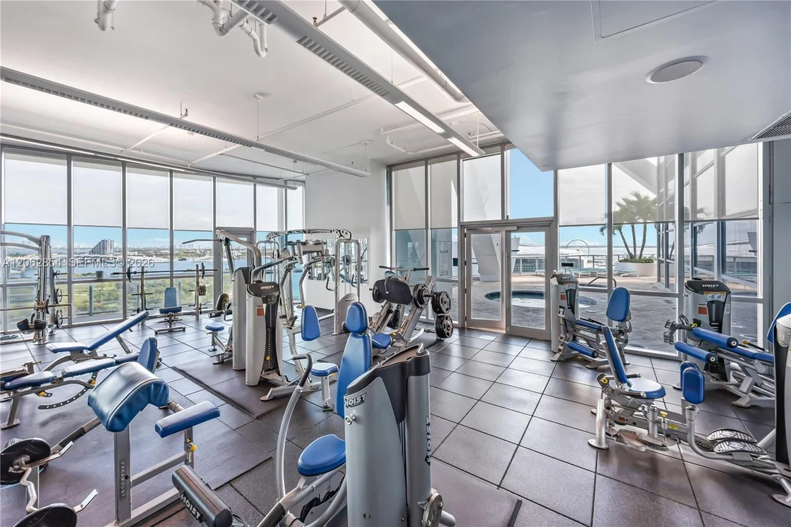 Photo of Unit 2009 at 888 Biscayne Blvd