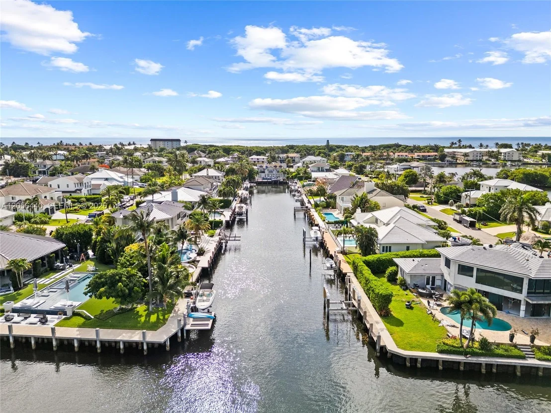 Photo of 18 Eleuthera Drive