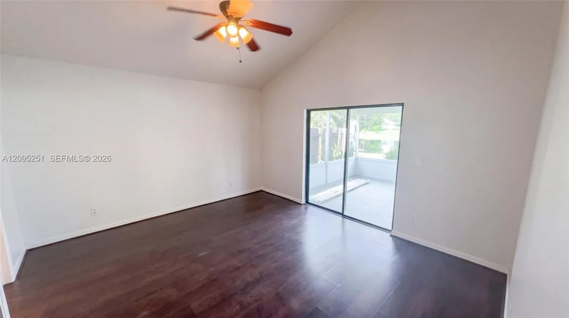 Photo of 87 Buxton Ln