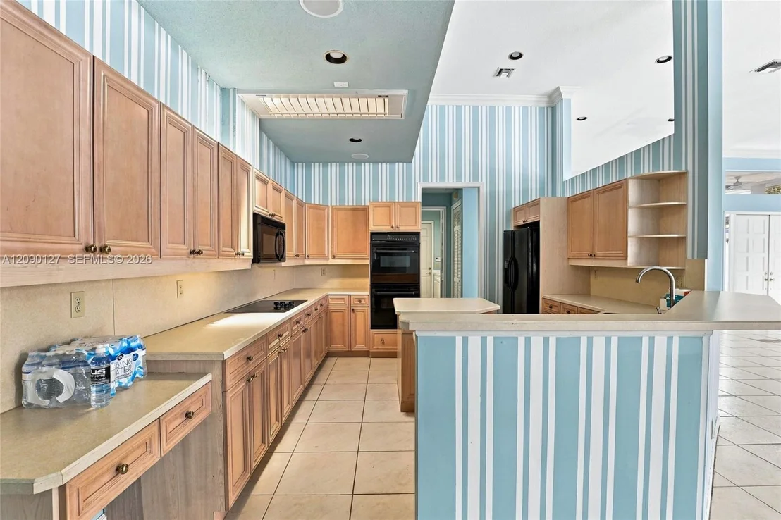 Photo of 173 Orange Tree Dr