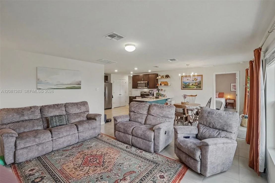 Photo of 9012 W Justice Cir