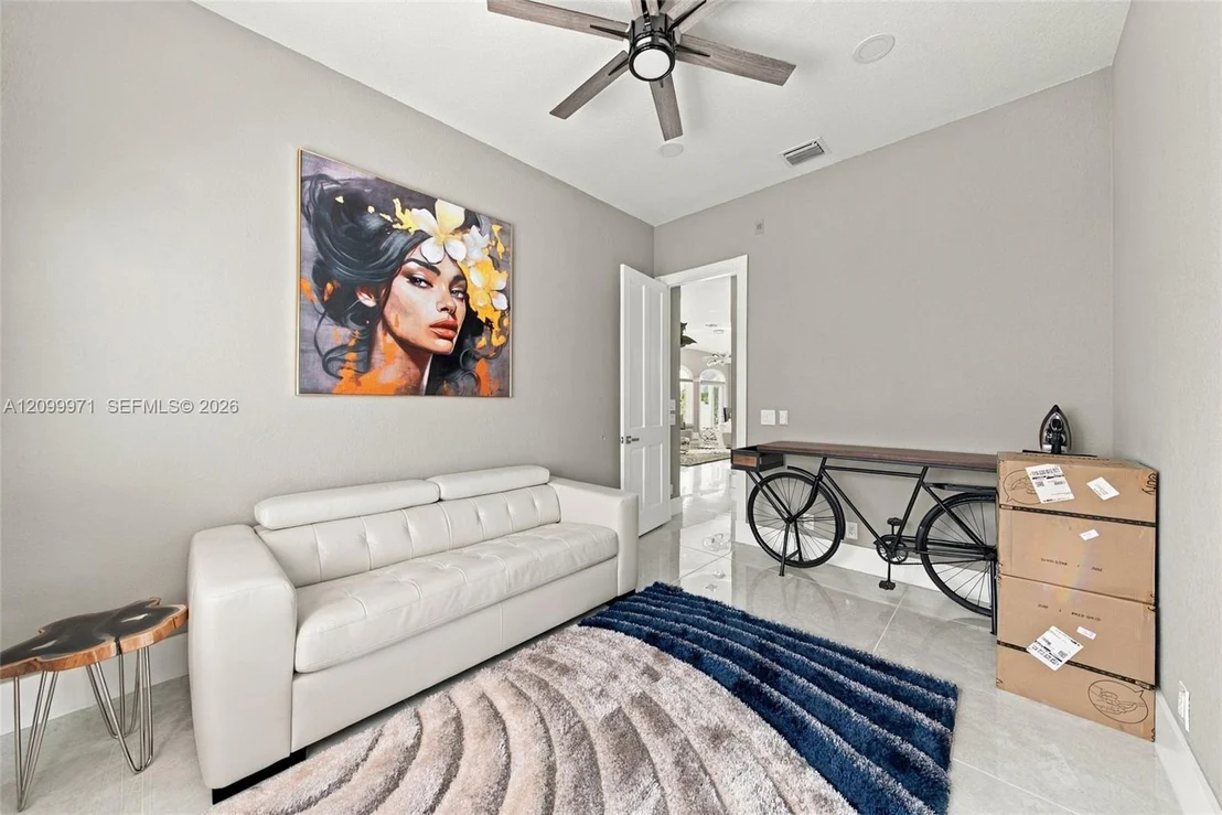 Photo of 5111 NE 30th Ave