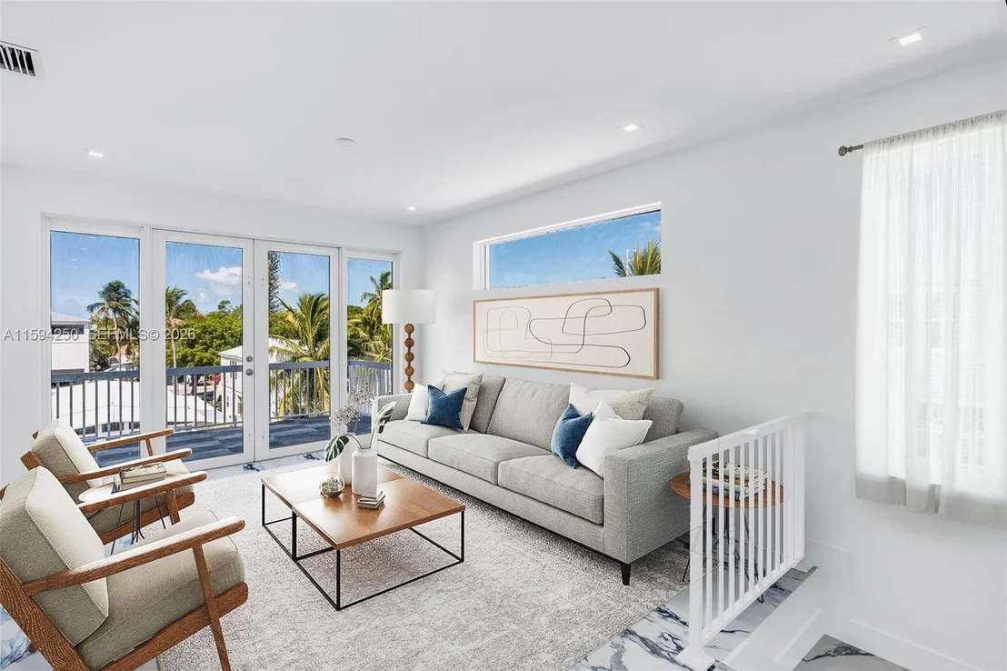 Photo of 84 Coral Way