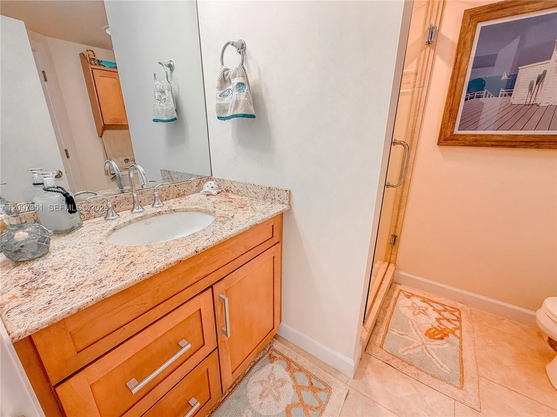 Photo of 149 Harbor Dr