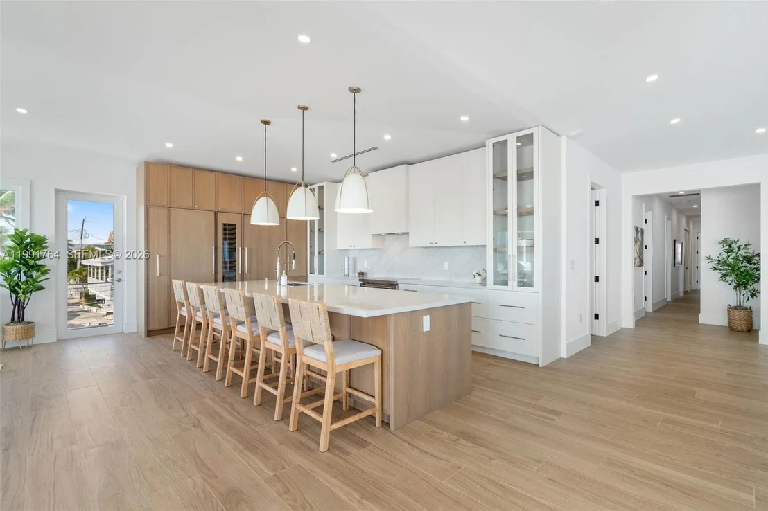 Photo of 1002 Snapper Ln