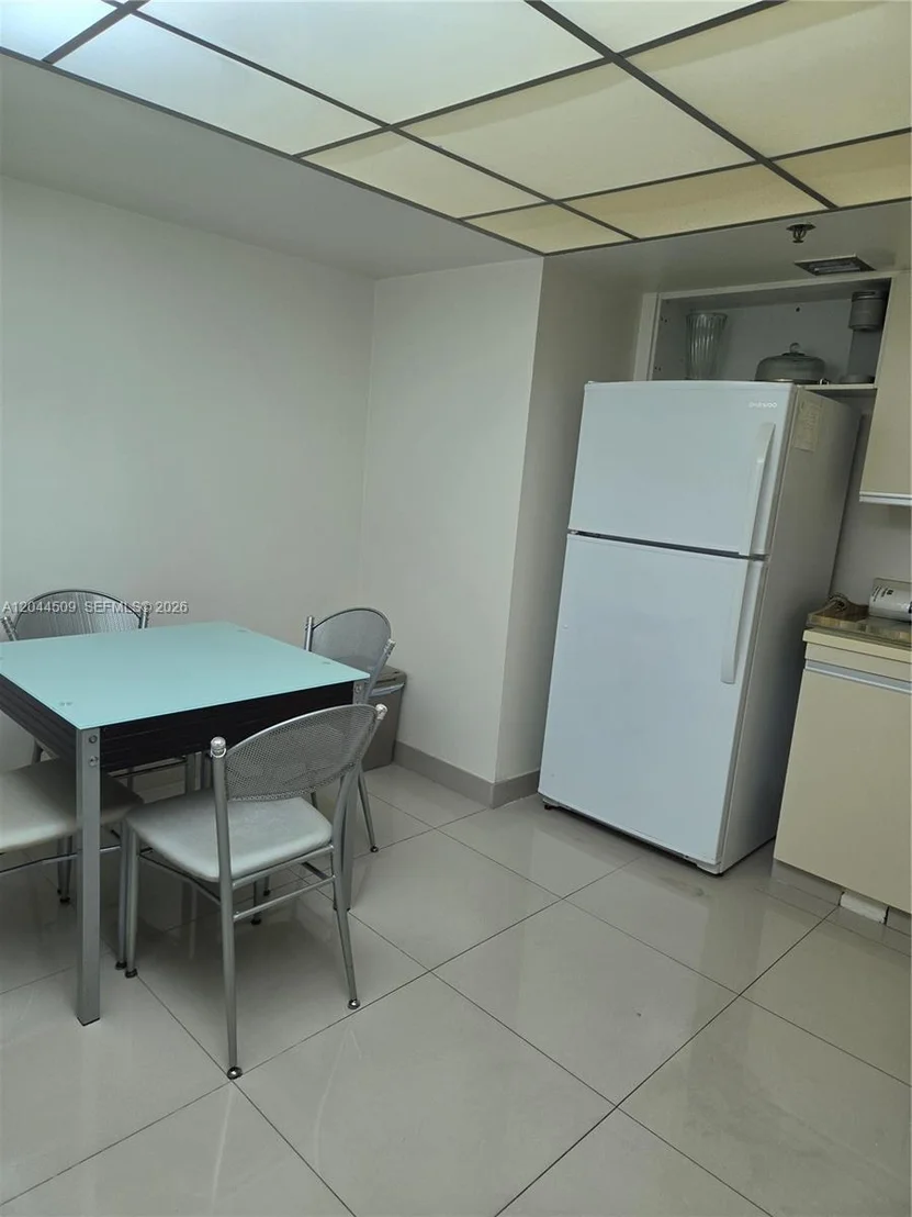 Photo of Unit 807S at 