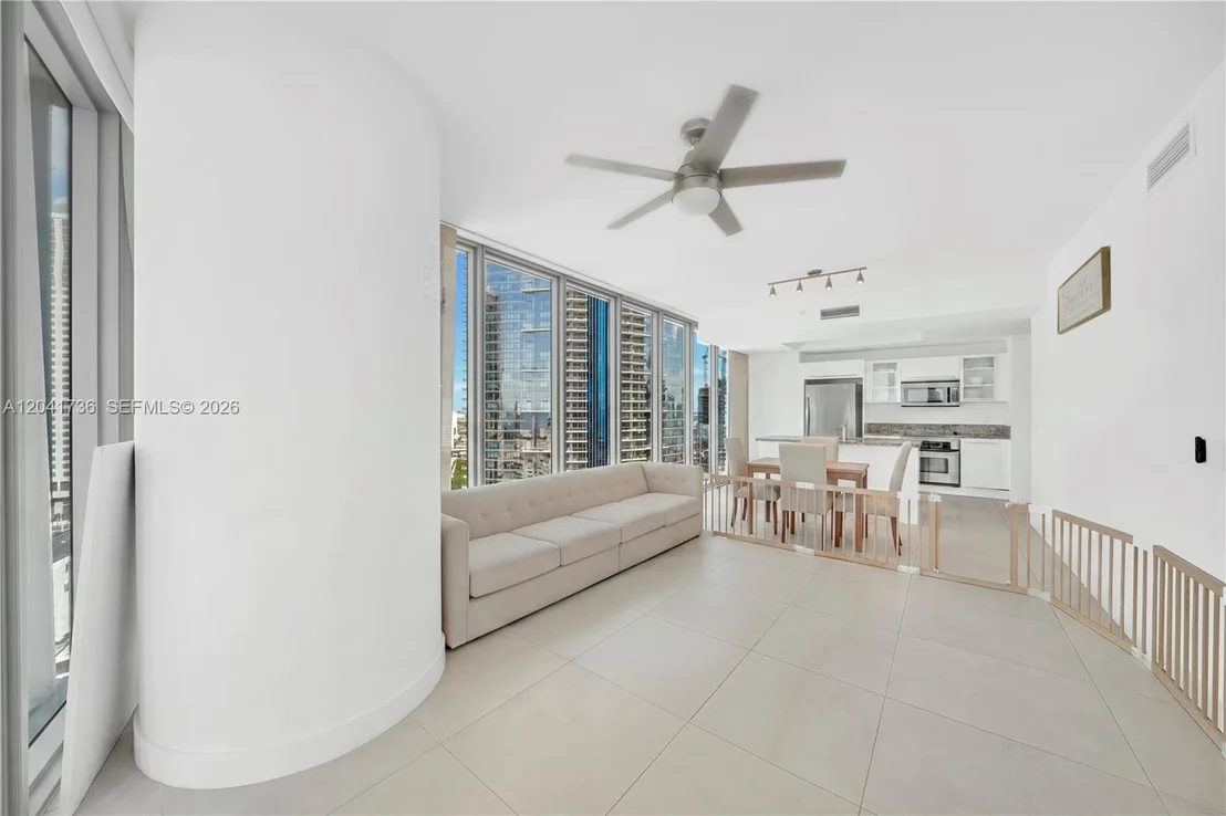 Photo of Unit 2101 at 888 Biscayne Blvd