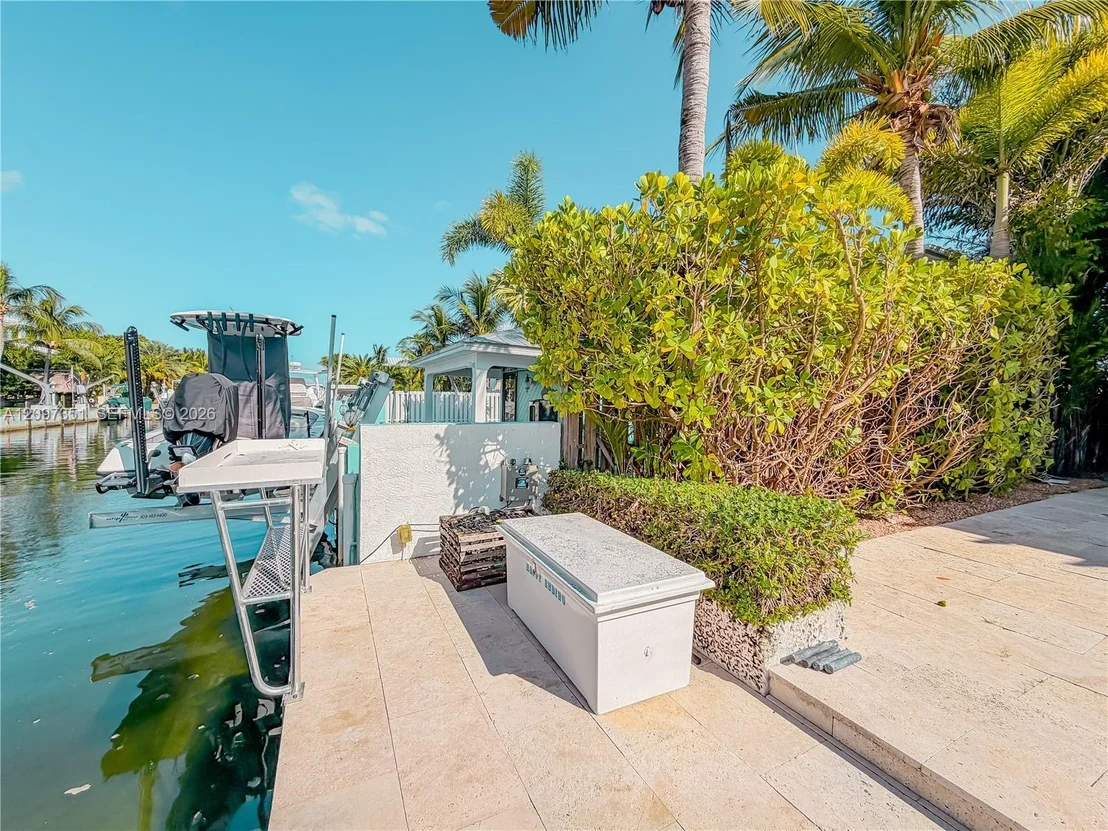 Photo of 149 Harbor Dr
