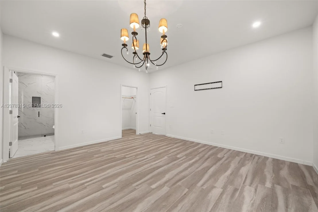 Photo of 4225 Cortez BLvd.