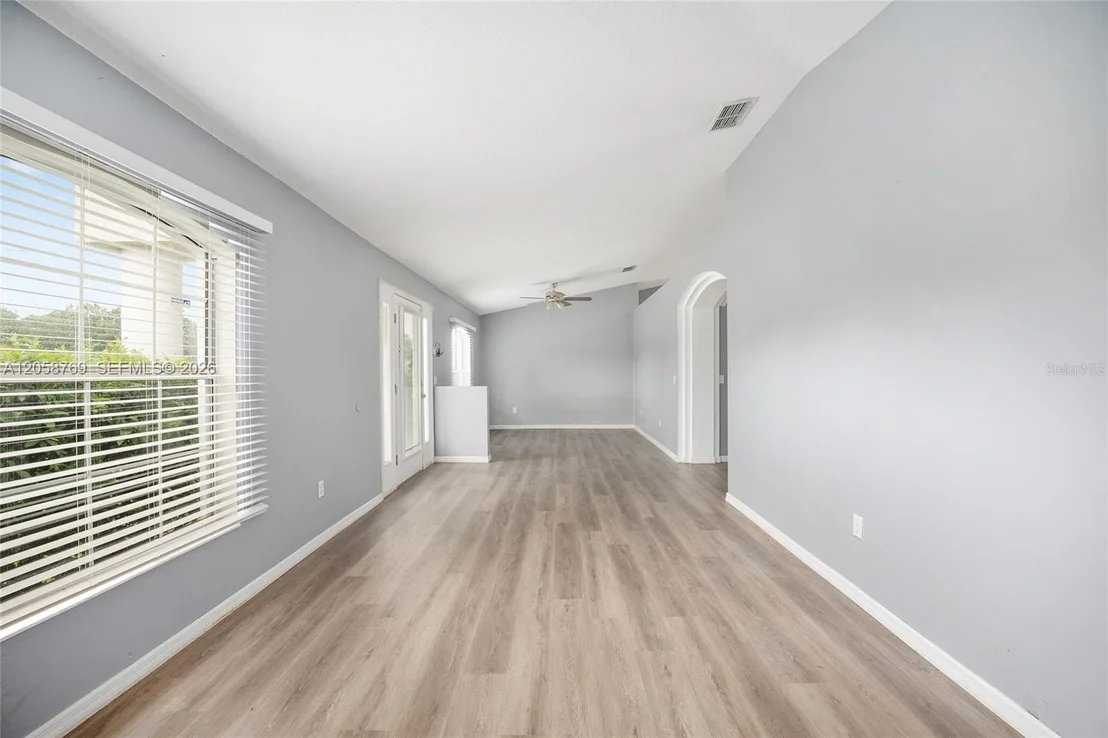 Photo of 20 PINE COURT LOOP