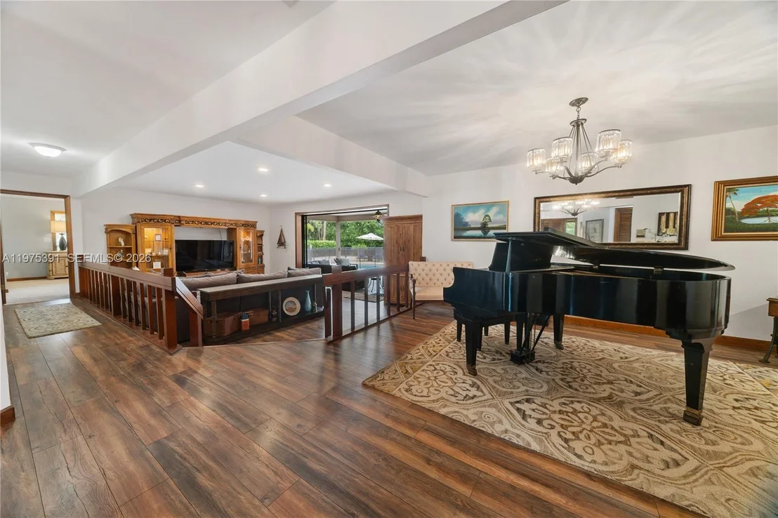 Photo of 1872 SE Colony Way