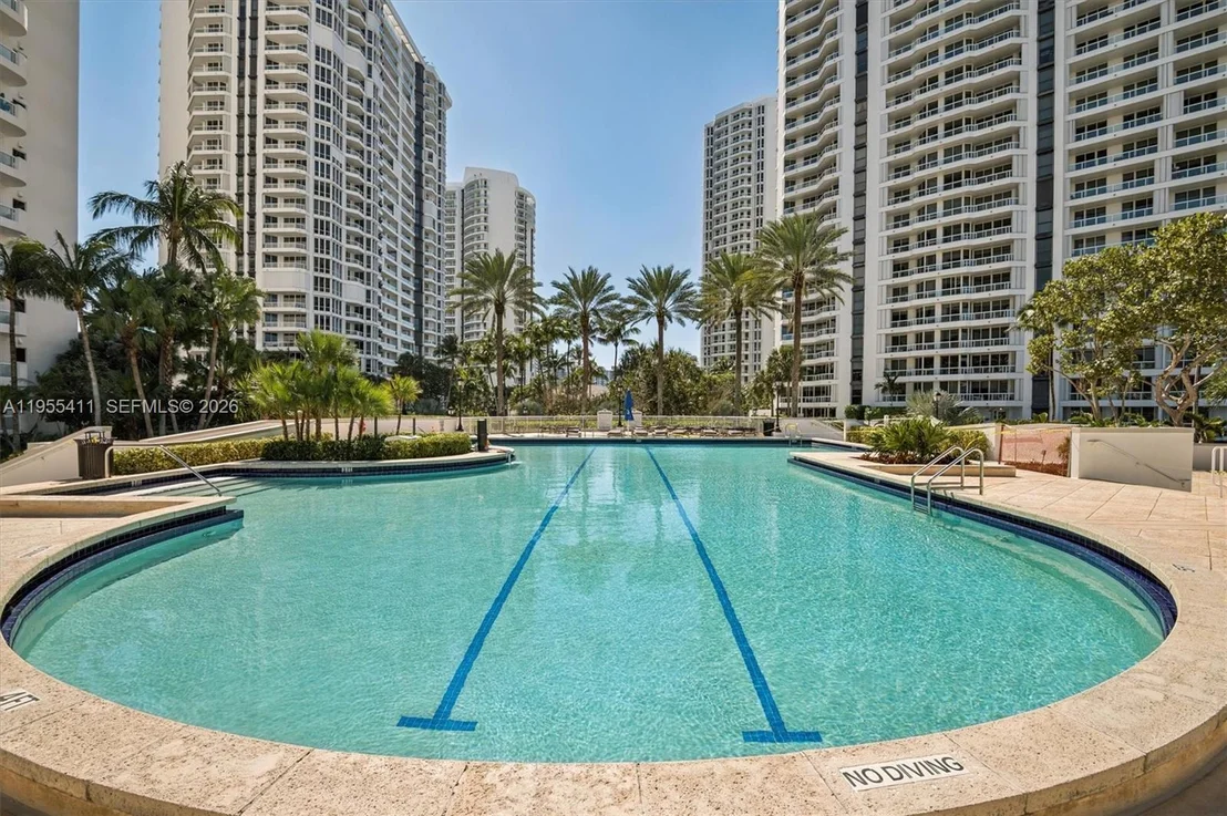 Photo of Unit 504 at 21200 Point Pl