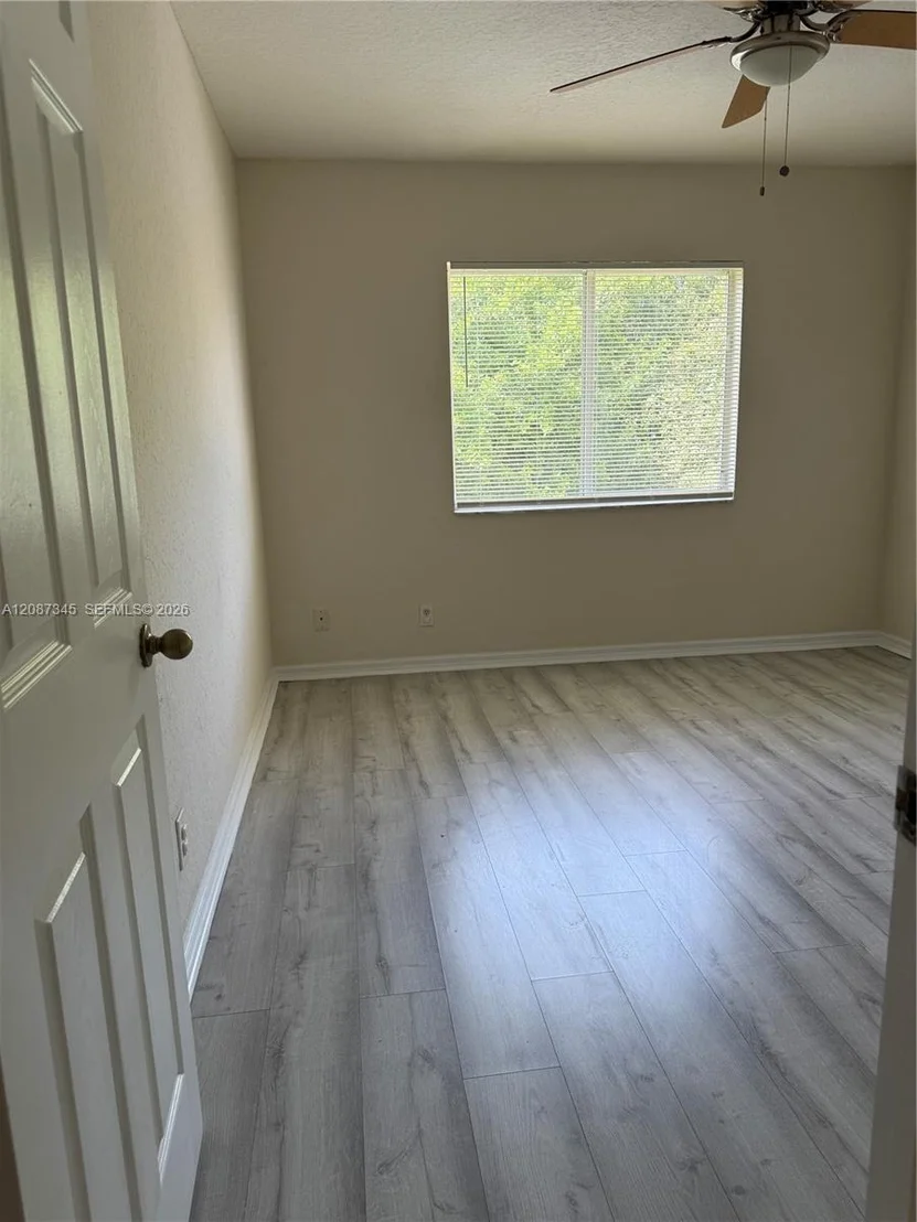 Photo of 4550 SE Graham Dr