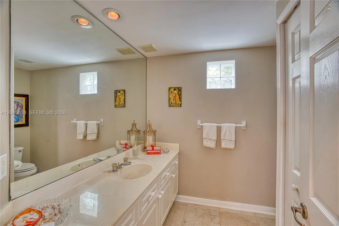Photo of 1207 General Pointe Trce