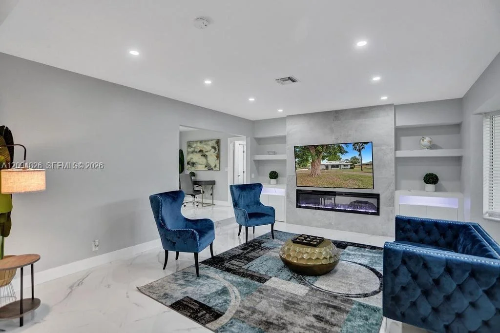 Photo of 63 SE 5th Ave