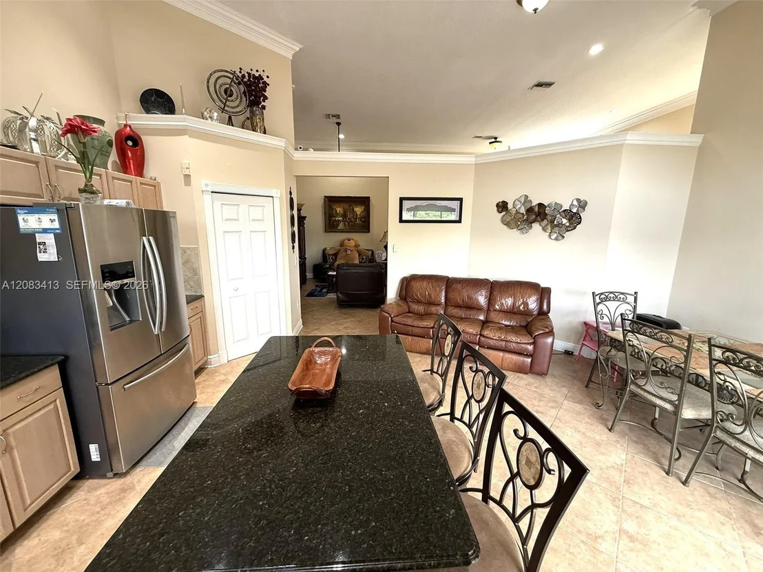 Photo of 7705 Highlands Cir