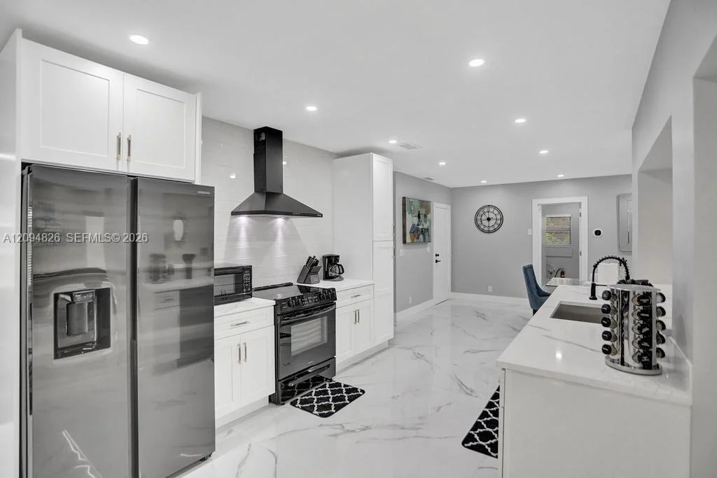 Photo of 63 SE 5th Ave
