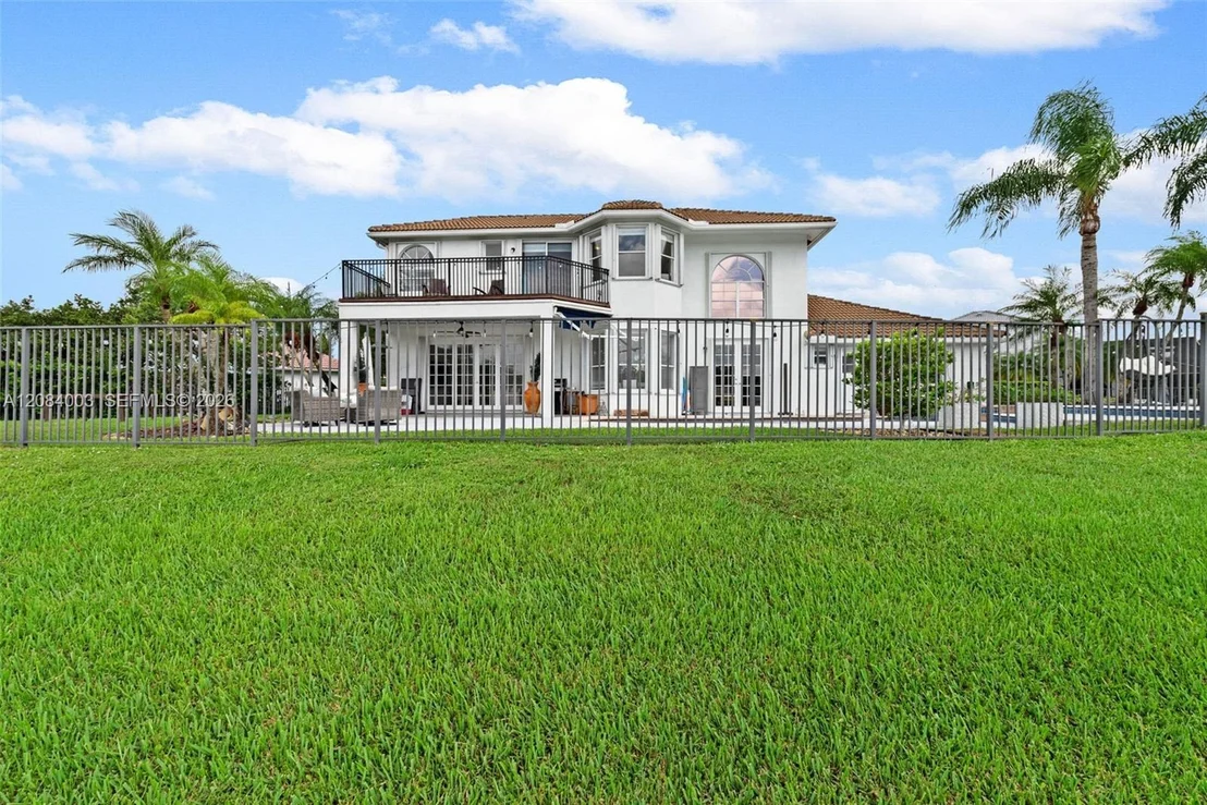 Photo of 3249 Muirfield