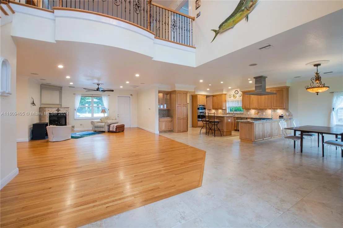 Photo of 1613 N Indian River Drive