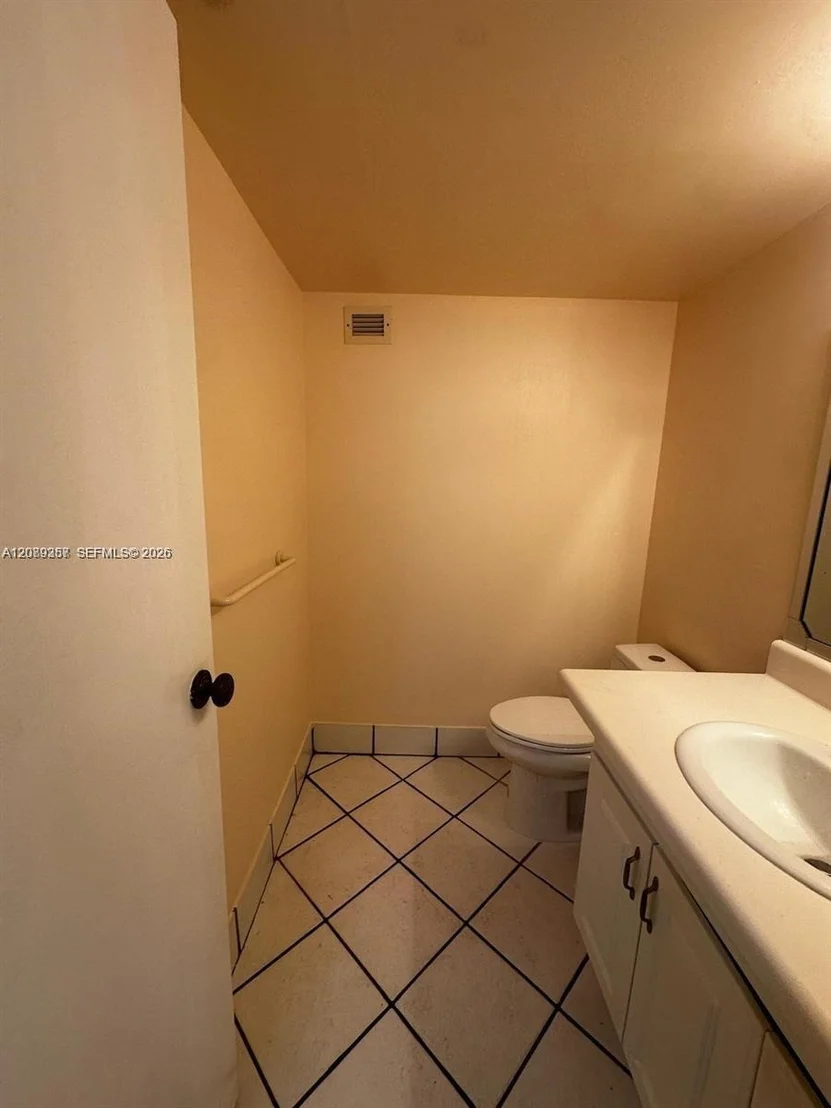 Photo of Unit 106 at 