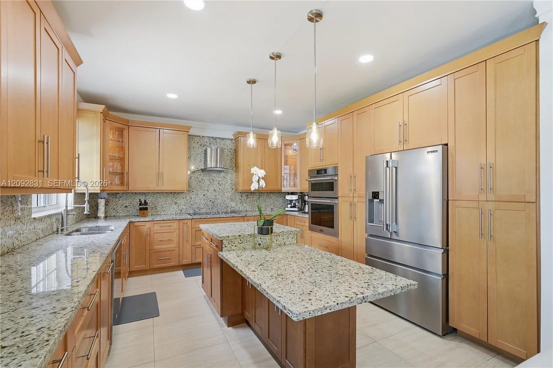 Photo of 1612 Blue Jay Cir