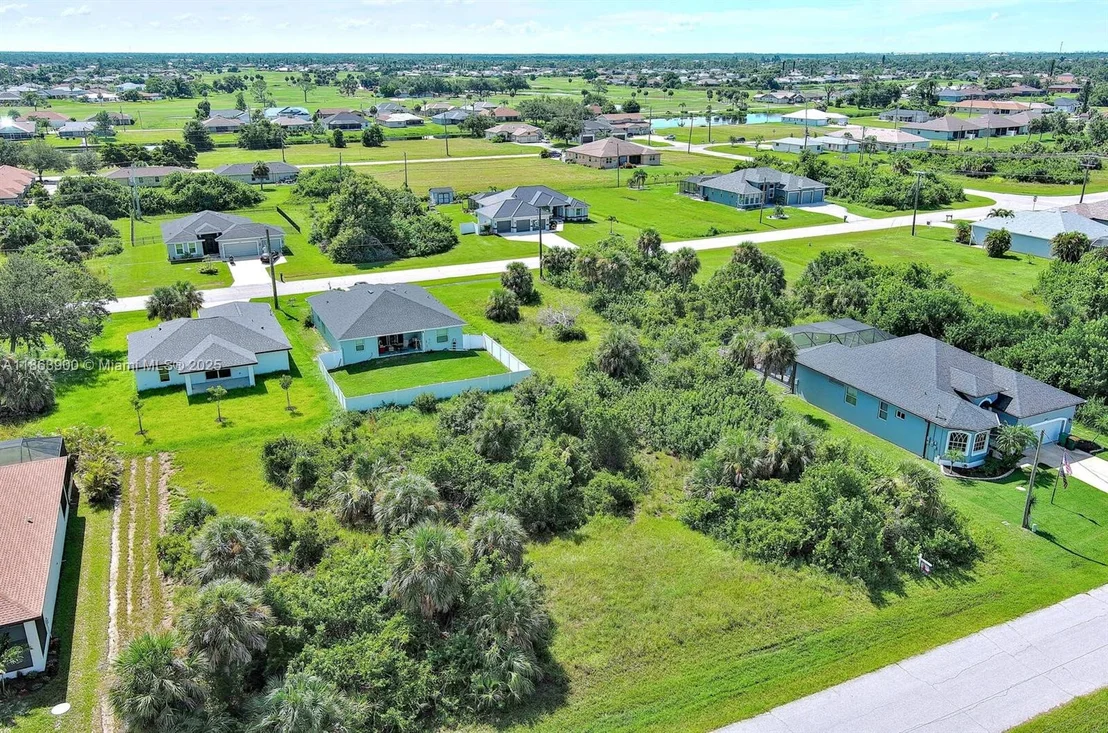 Photo of 148 Spring Dr