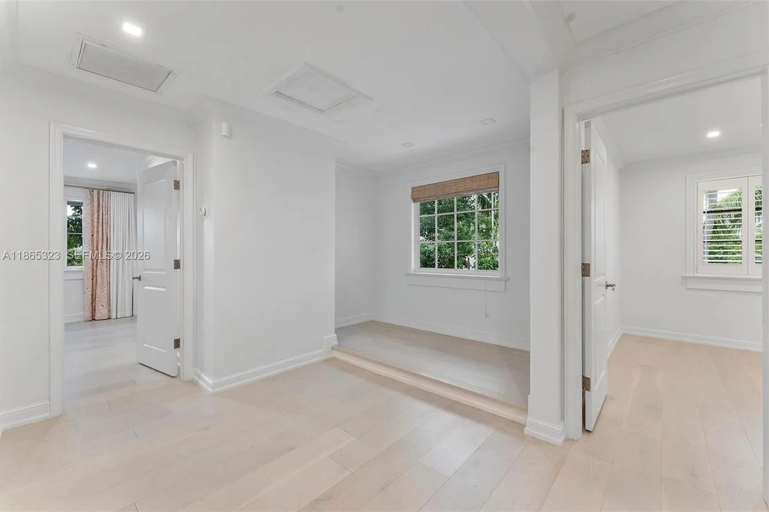 Photo of 746 Marble Ct