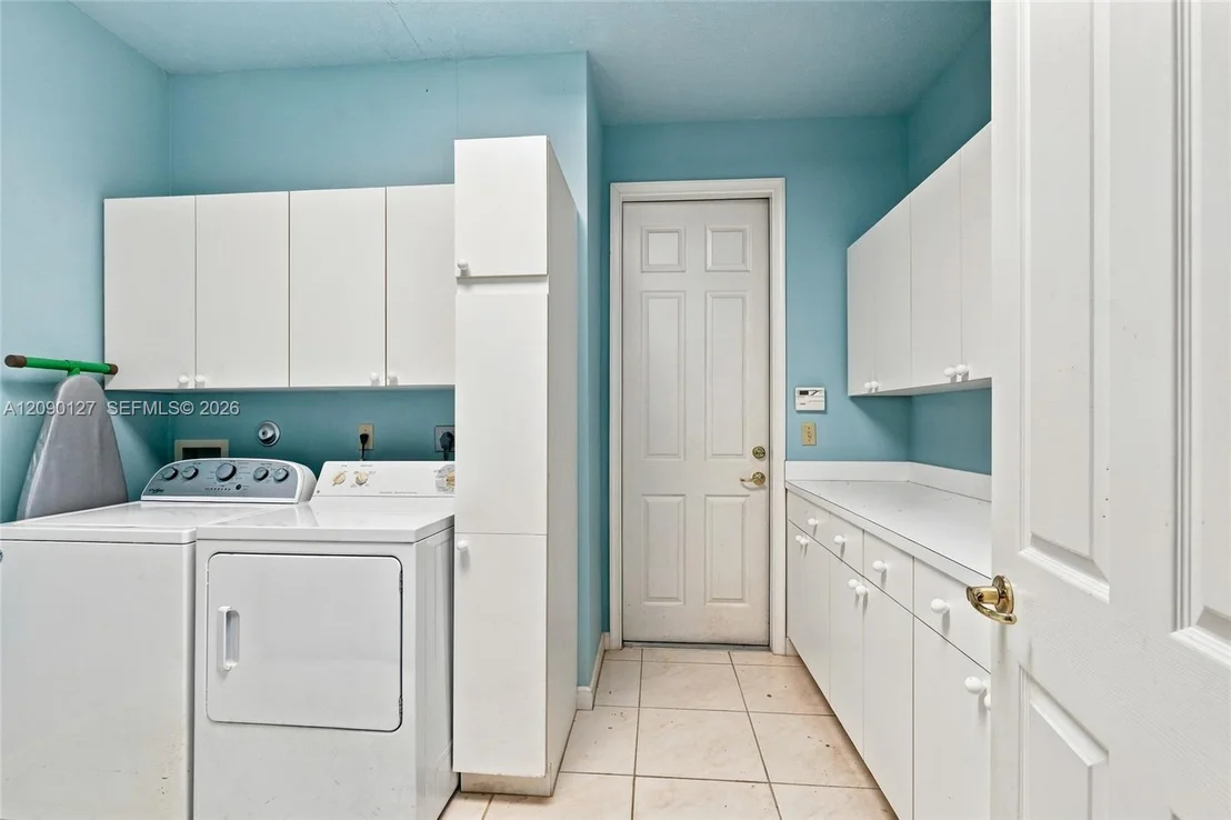 Photo of 173 Orange Tree Dr