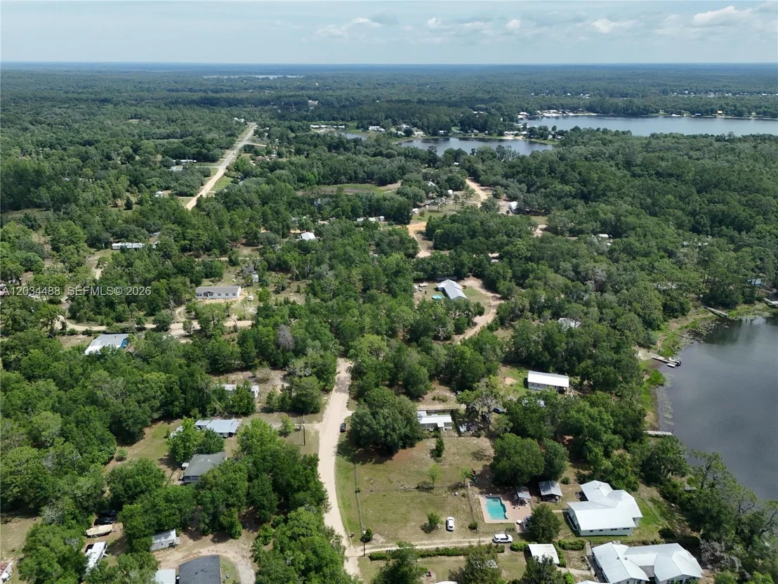 Photo of 225 MIRROR LAKE DR