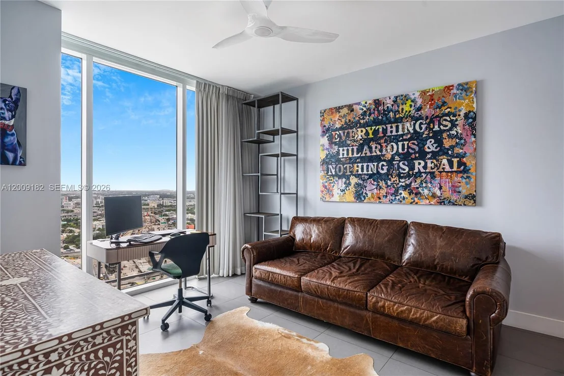 Photo of Unit 3607 at 1040 Biscayne Blvd