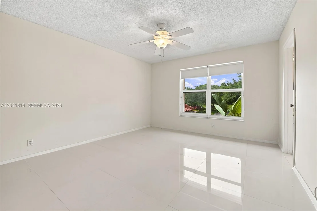 Photo of 12388 Classic Dr