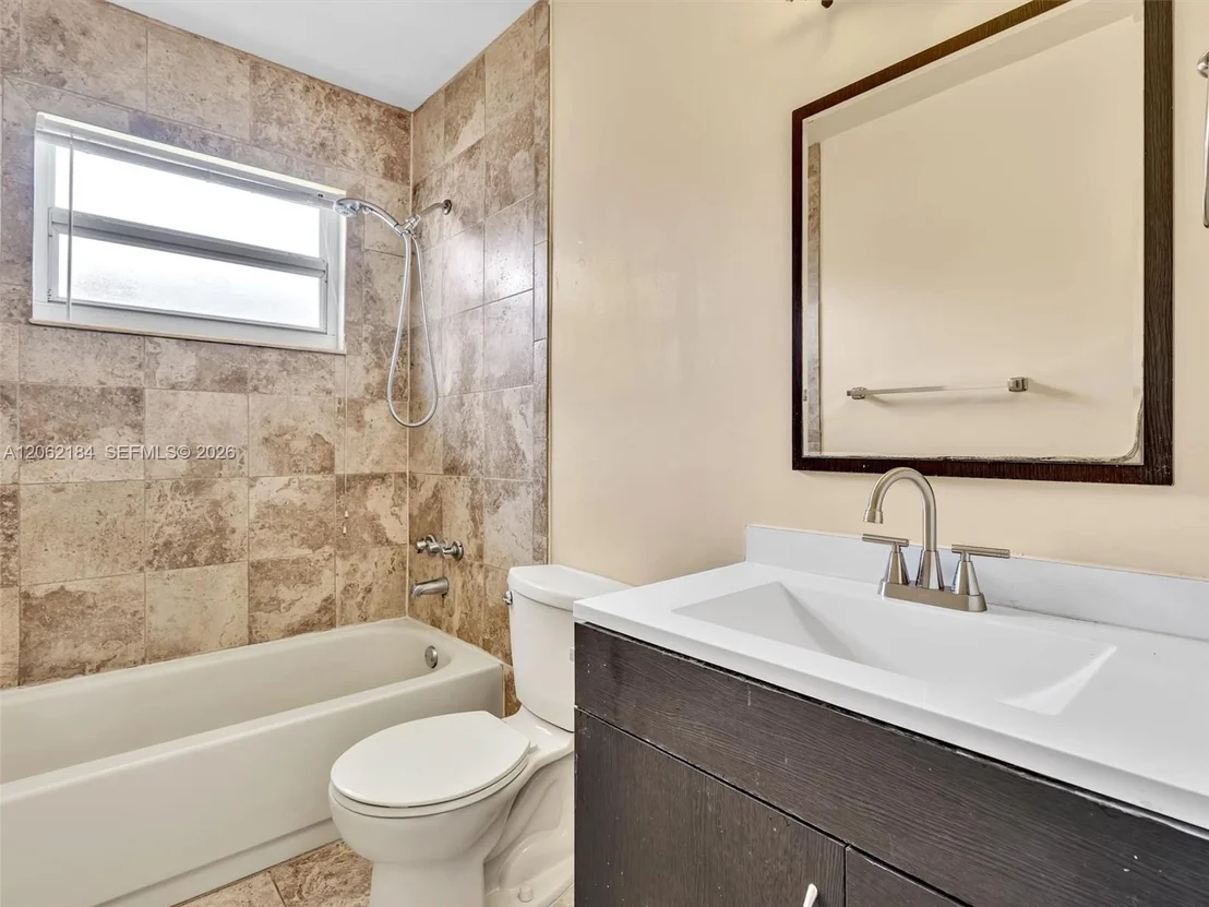 Photo of 1065 NW 68th Ter