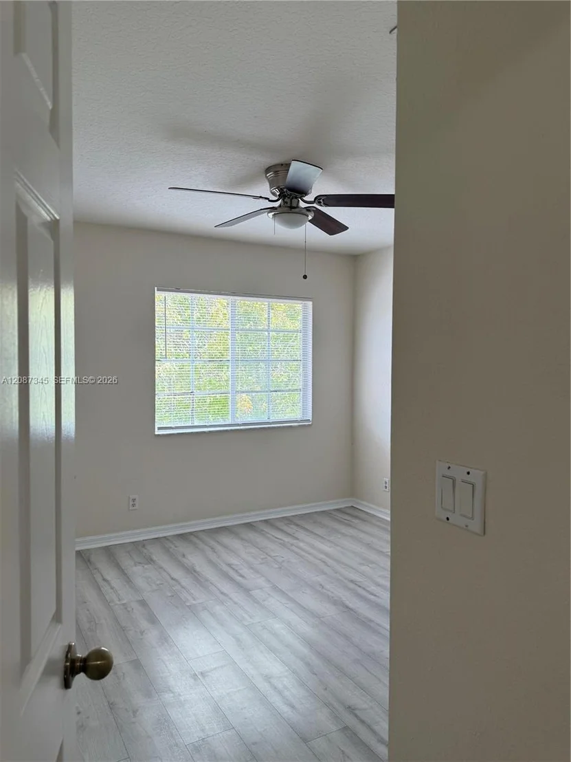 Photo of 4550 SE Graham Dr