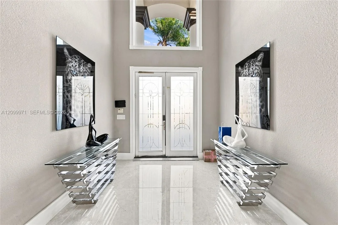 Photo of 5111 NE 30th Ave