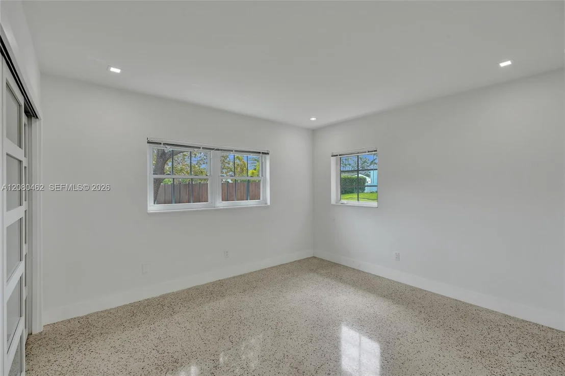 Photo of 2125 Alamanda Dr